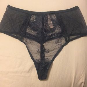Victoria’s Secret Very Sexy high-waist thong